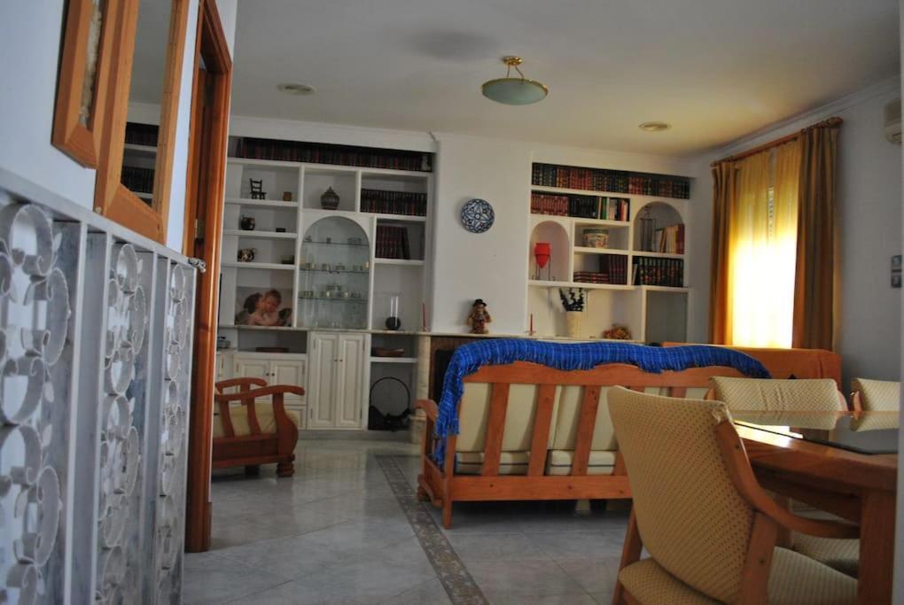 Apartamento Rural Prado Del Reyアパートメント エクステリア 写真